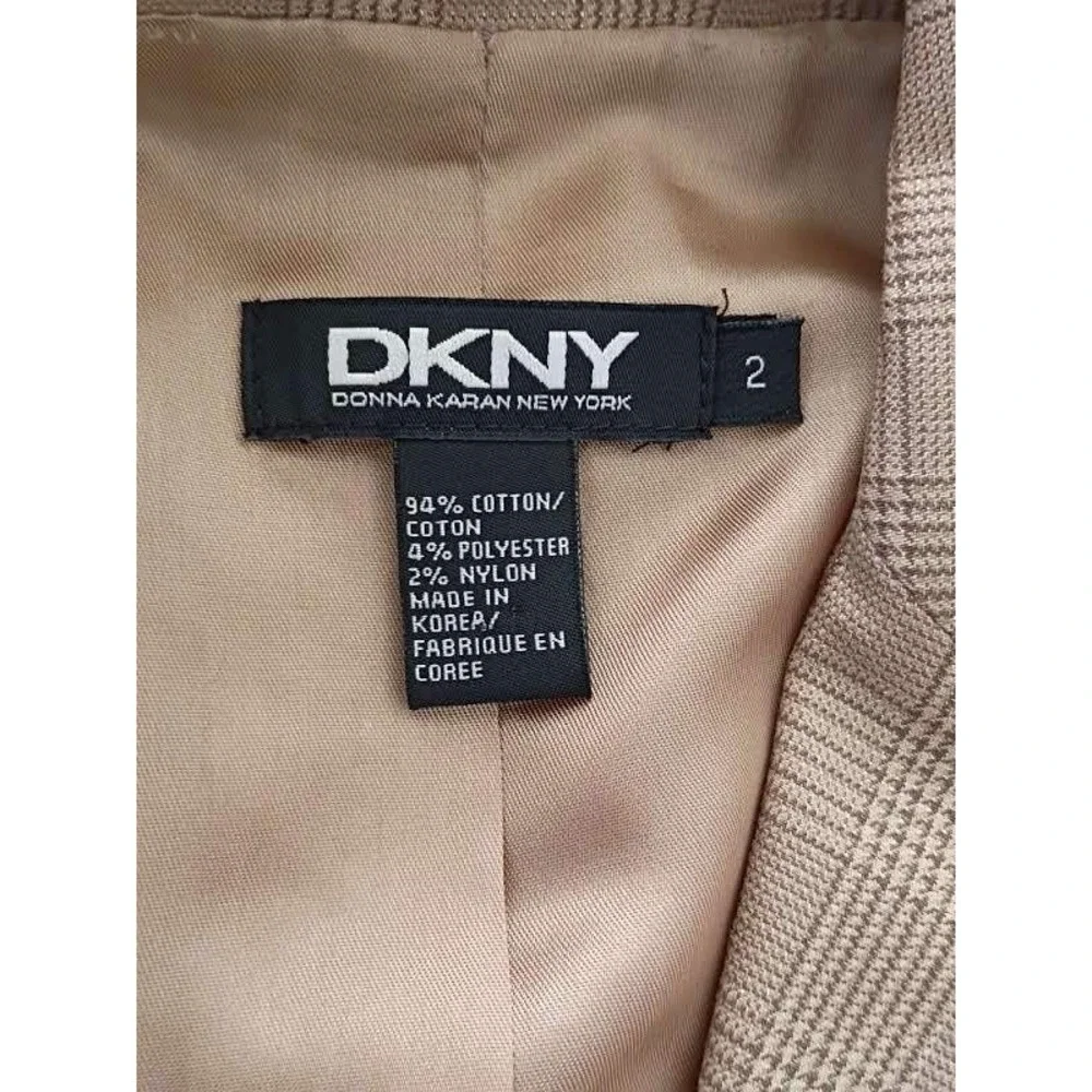 DKNY‎ Glen Plaid Tailored Blazer Tan Cotton NWOT Size 2 Classic Minimalist